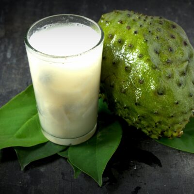 Trà mãng cầu (Soursop Fruit Tea)